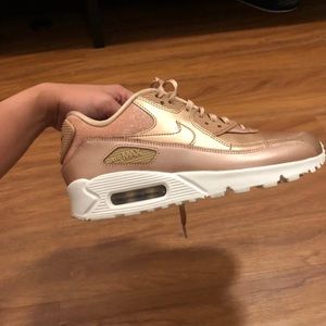 Nike Air Max pink 6.5